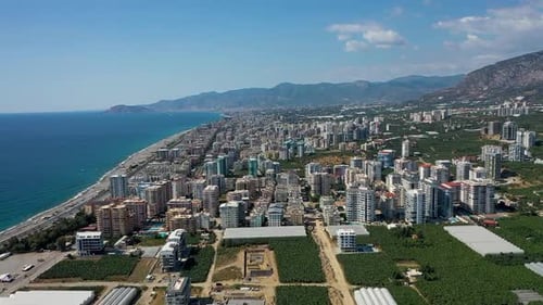 Vista en Zumbido de la ciudad de Alanya