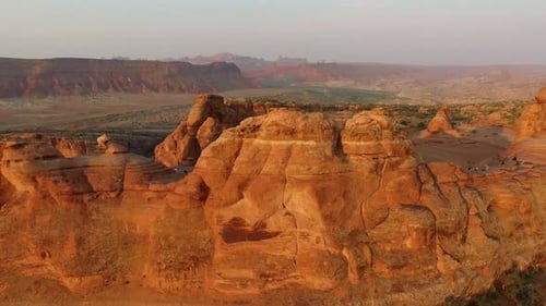 Nascer do sol em Delicate Arch, Parque Nacional Arches, Utah