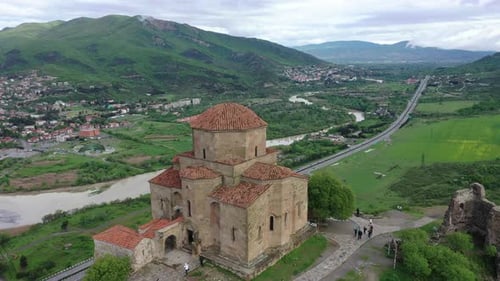 Jvari - Georgisches Kloster und Tempel