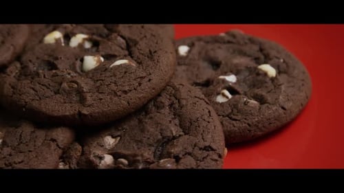 Delicious Chocolate Chip Cookies on a Red Plate