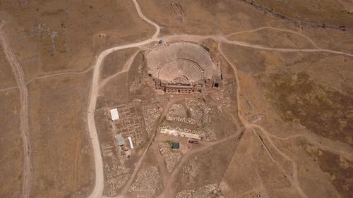 Luftaufnahme der antiken Stadt des Pamukkale Hierapolis Theaters in Pamukkale.