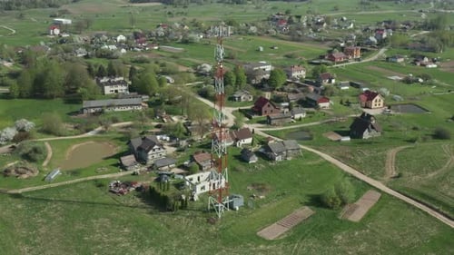 Kreisender GSM-Mobilfunkmast