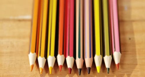 Primer plano de lápiz de color