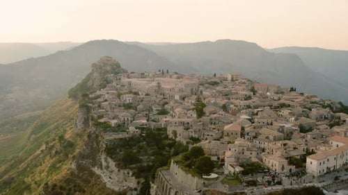 Gerace Hamlet