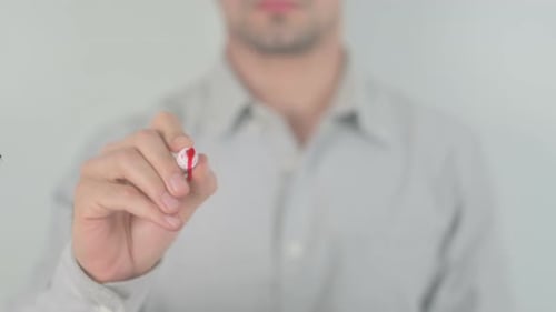 Folge mir, wenn du mit der Hand auf den Bildschirm schreibst