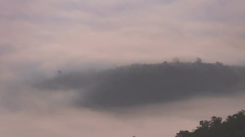 Nebel Und Berg