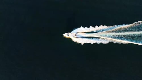Ships Wake Top View