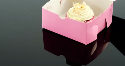 Cupcake Gift with Mother's Day Message