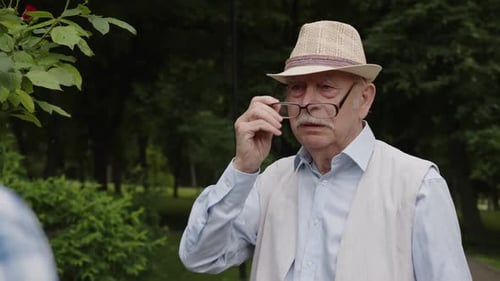 The Grandfather Was Very Surprised and Happy to See His Grandson After Three Years of Separation