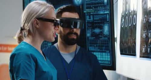 Doctors Discussing Results of Brain Scan