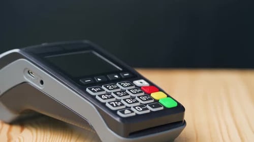 Credit Card Payment on Modern Card Reader
