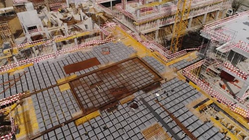 Estructura de hormigón del sitio de construcción