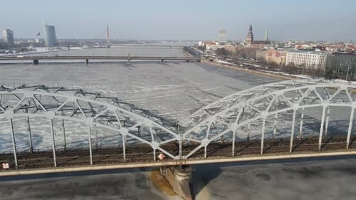 Panorama der Eisenbahnbrücke