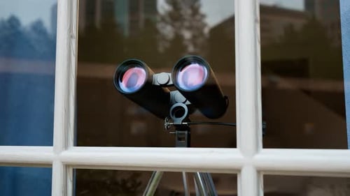Modern Binoculars for Observation and Exploration
