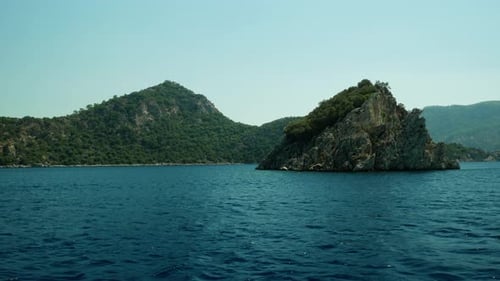 Islands on the horizon