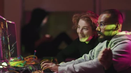 Kriminelle hacken Sicherheitssystem