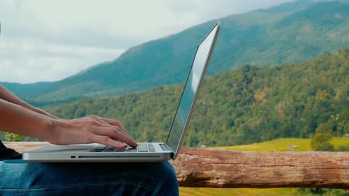 Laptop verwenden