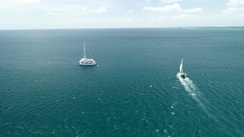 Navegación en catamarán y yate