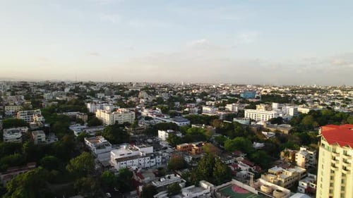 Magnifique paysage urbain sur les rives de la mer bleue des Caraïbes. Ville Saint-Domingue République Dominicaine