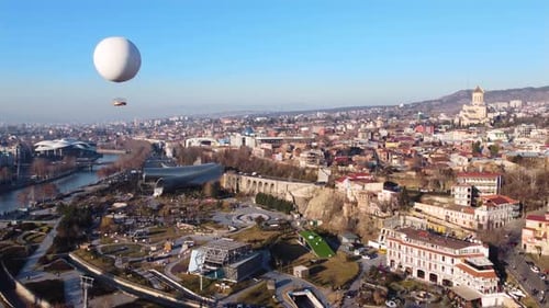 Air Balloon Over The City