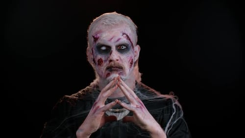 Terrifying Clown Halloween Horror with Sinister Look