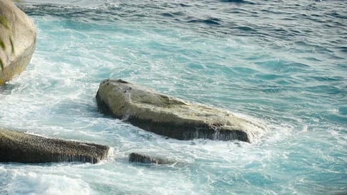 Turquoise Rolling Wave,