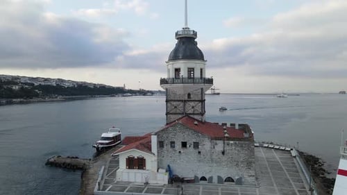 Maiden's Tower Antenne