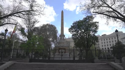 Obélisque Dos de Mayo