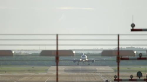 Airplane Landing