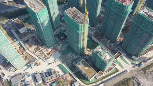 Sitio de construcción en la ciudad