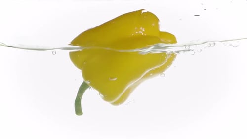 Yellow Bell Pepper Sinking in Water