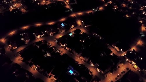 Crise de falta de energia elétrica no bairro suburbano
