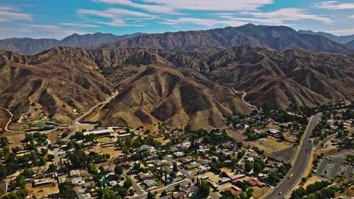 Pasadena Neighborhood Northeast of Downtown Los Angeles
