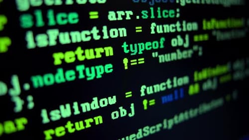 Vista panorâmica da tela do monitor com tecnologias de programação e codificação em desenvolvimento