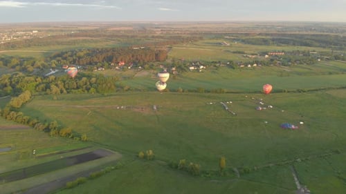 Field Air Balloons