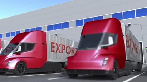 Camions semi-remorques modernes avec texte exporté à l'entrepôt