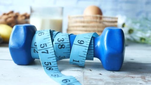 Exercise Weights and a Healthy Balanced Diet