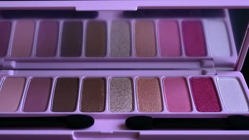 Compact Case For Eye Shadows Rumyan