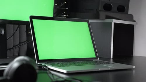 Laptop with green screen chroma key
