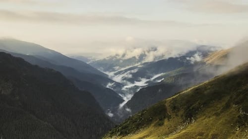 Berge bei Sonnenuntergang