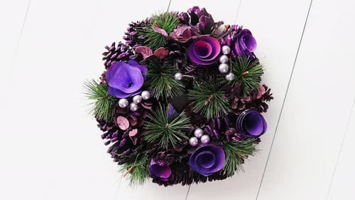 Purple Christmas Pinecone Wreath Table Centerpiece Decoration