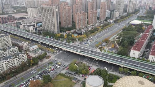 Verkehrsfluss der China-Überführung