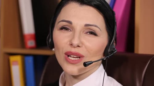 Call Center berät