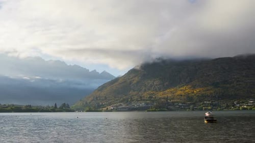 Morning on Wakatipu Lake in Queenstown