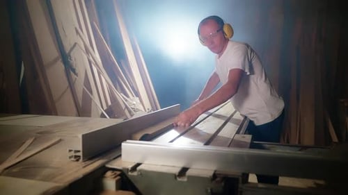 Wooden Board Rip Cuts with a Table Saw