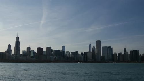 Zeitraffer vom Sonnenuntergang in der Skyline von Chicago