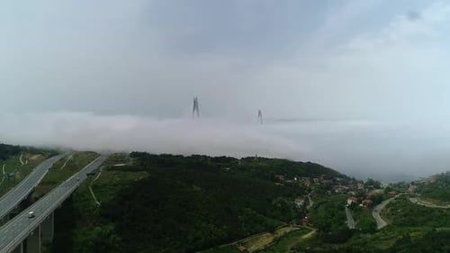 Vue aérienne du pont Yavuz Sultan Selim