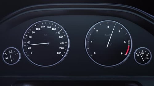 Auto-Tachometer Macroplane gewinnt an Geschwindigkeit