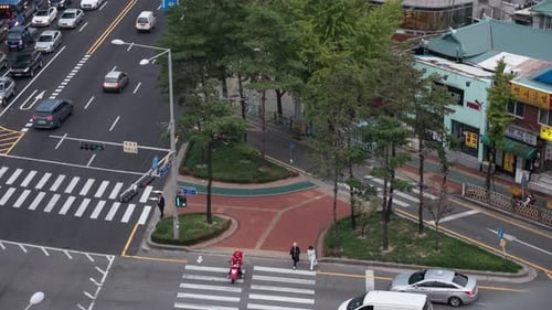 Timelapse of crossroad traffic in Seoul, South Korea