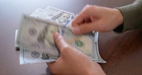 Count USD banknoate